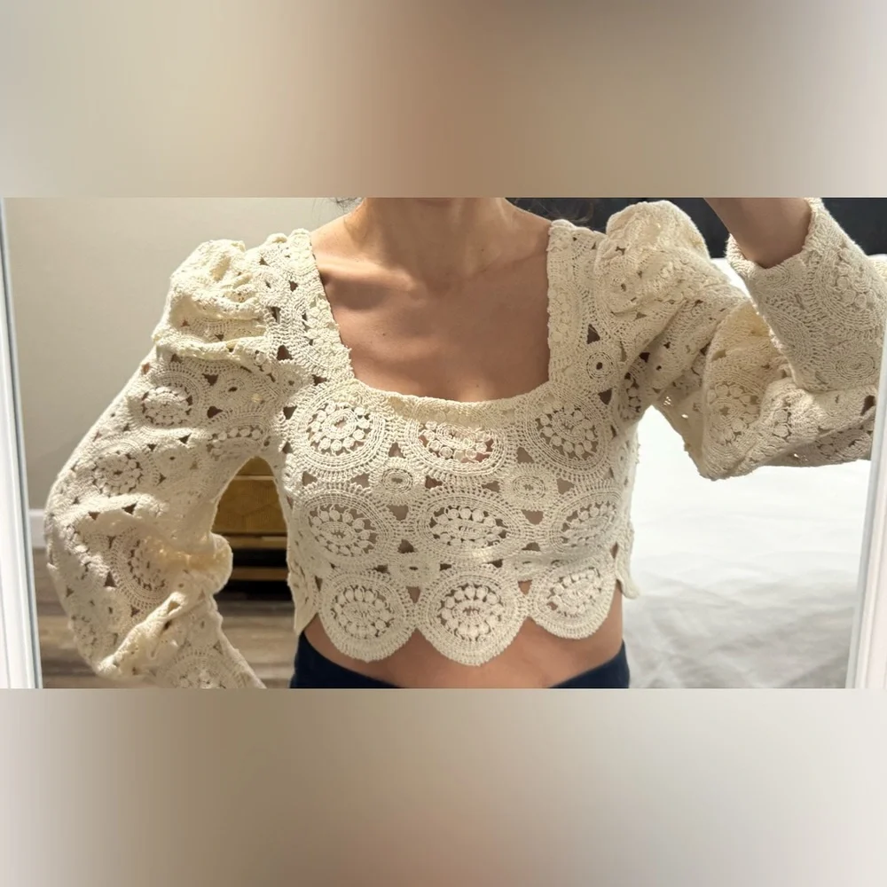 Zara Beige Crochet Blouse